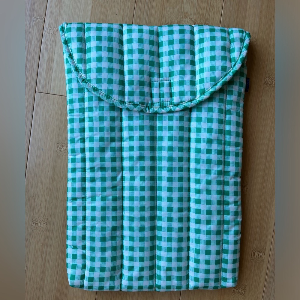 Baggy 15/16” laptop sleeve